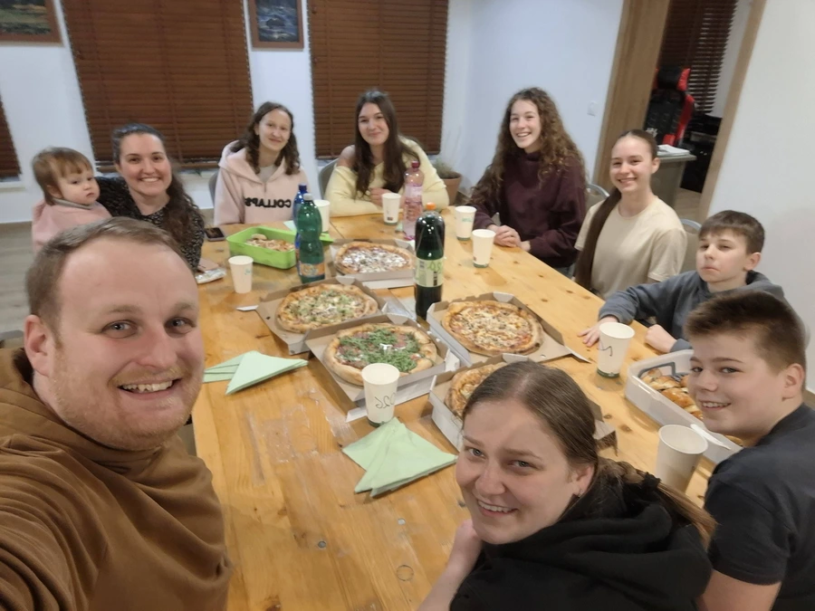 Mládežnícka prespávačka - Sleepover  26 